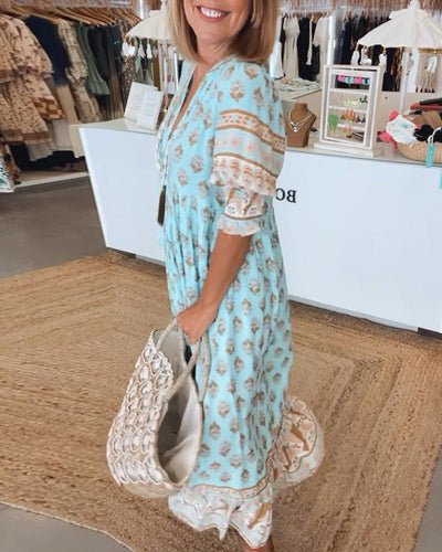 Giulia – soft charm with a vintage flutter