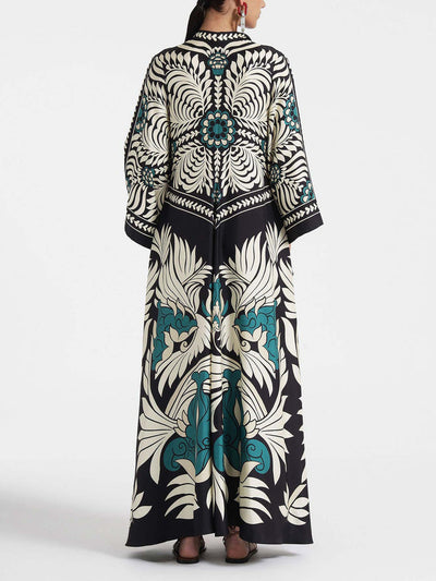 FIORINA – BLOOMING CONTRAST IN A FLOWING SILHOUETTE