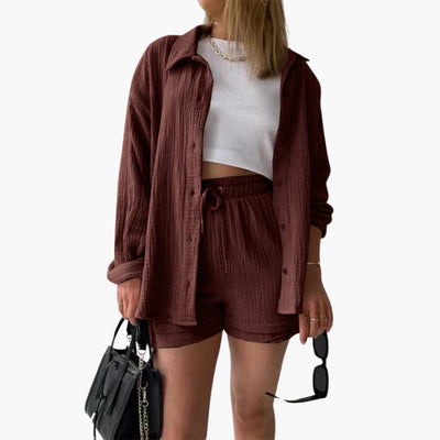 AURÉLIE – EFFORTLESS CHIC IN A TWO-PIECE FLOW