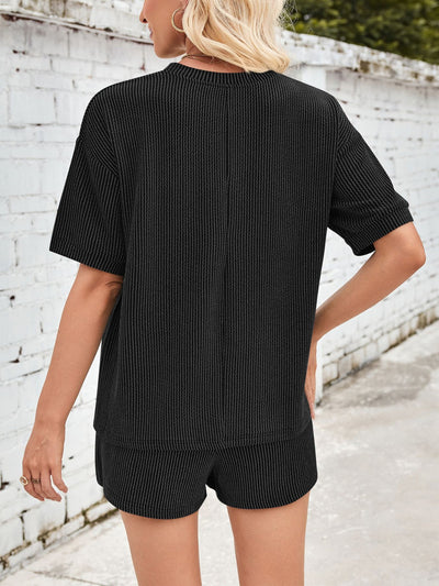JINTE – SOFT SERENITY IN CORDUROY COMFORT