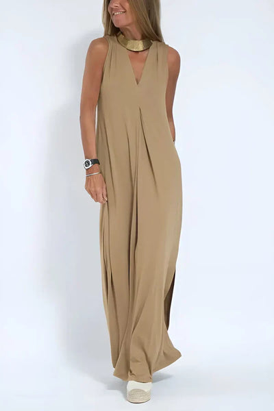 ELEGANCIA – EFFORTLESS EVENING GOWN WITH MATCHING CARDIGAN