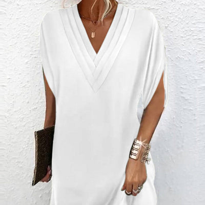 EMMELINE – REFINED DRAPE WITH A GENTLE ALLURE