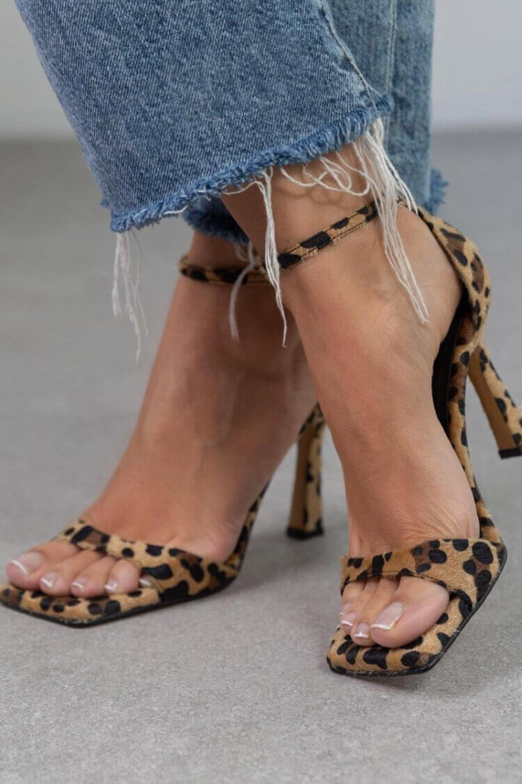 GIULIA – WILD POISE HIGH-HEEL SANDALS