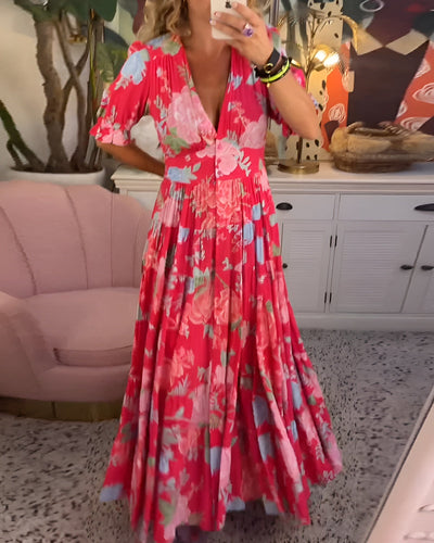 Caterina – soft bloom elegance with hidden charm