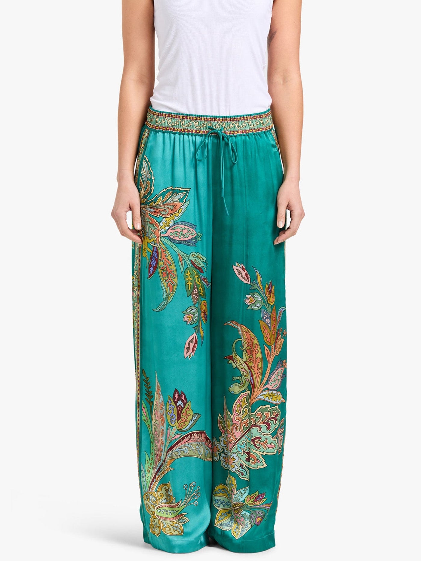 EMERALD LUXE – OVERSIZED SHIRT & FLOWY TROUSER SET IN JEWEL TONES