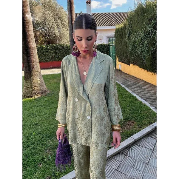 ELOISE – TAILORED JACQUARD SOPHISTICATION