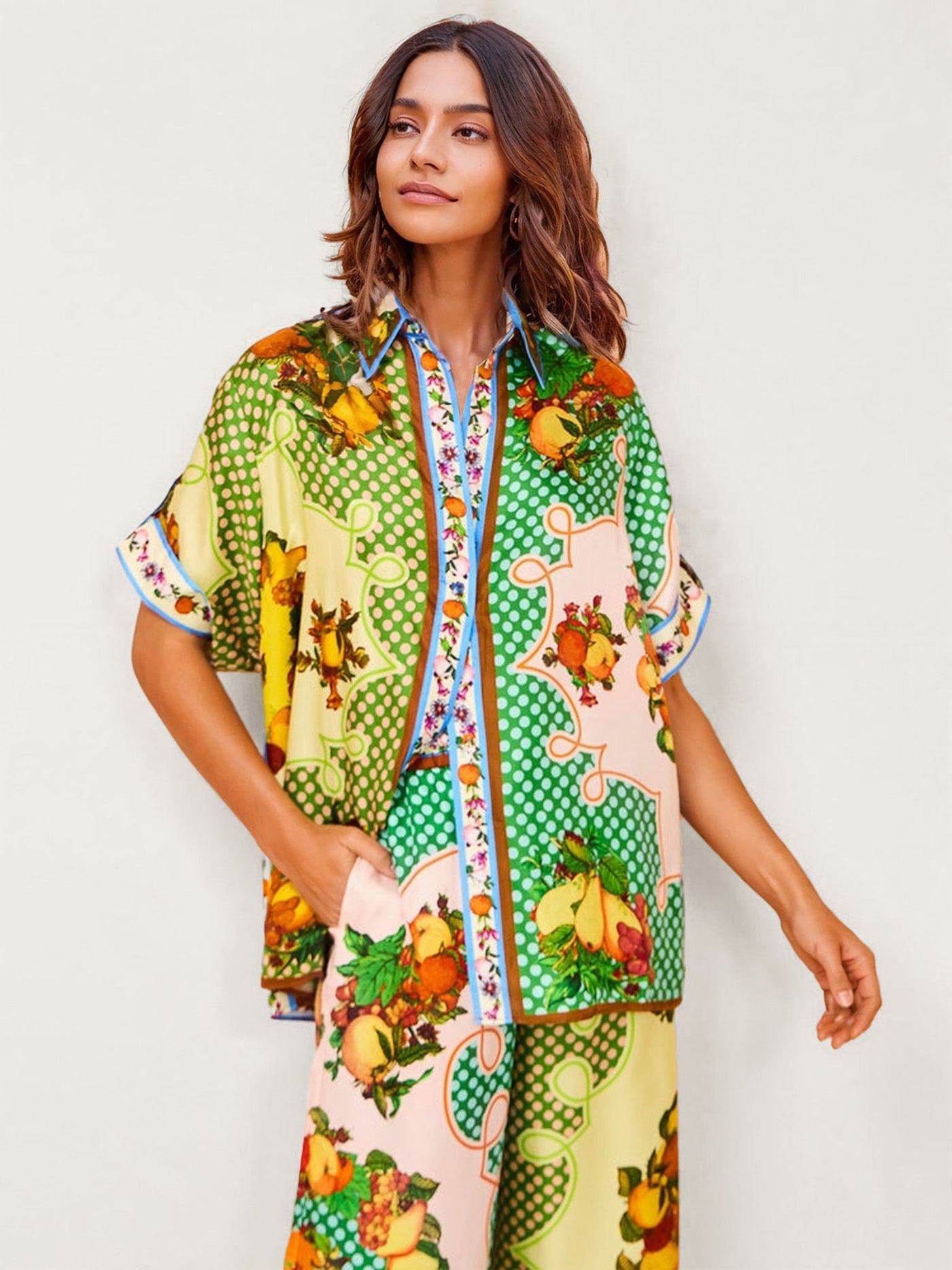 LEMON – VINTAGE GRAFFITI PRINT SET IN PLAYFUL HUES