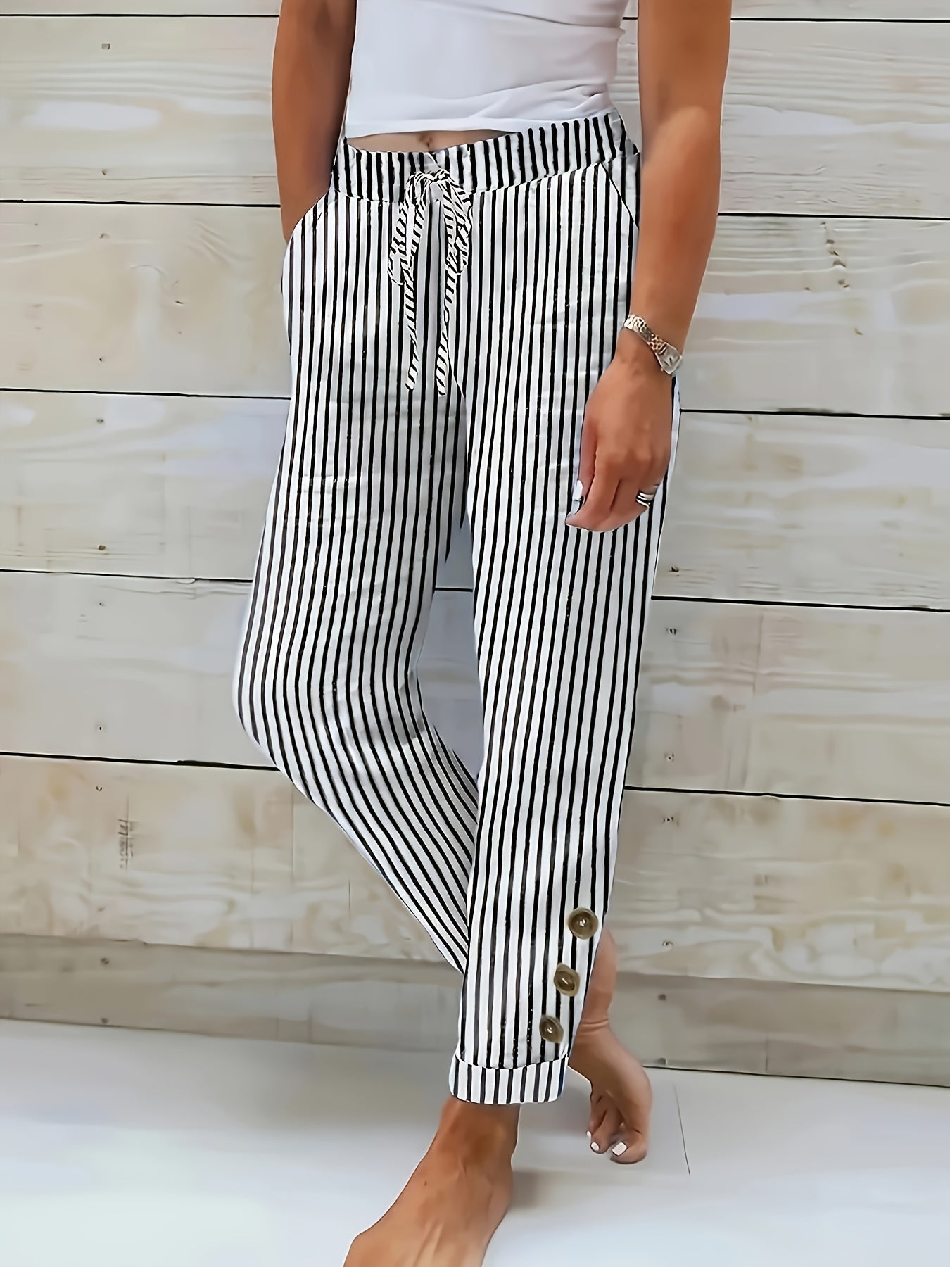 ISLA - CASUAL STRIPED CROPPED PANTS