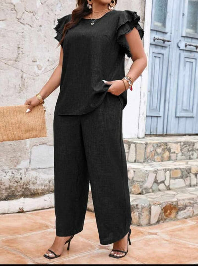 LIDIA – LINEN SET WITH BREEZY SOPHISTICATION