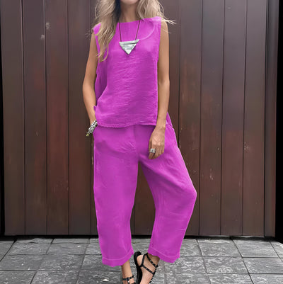 JULIA – SLEEK SERENITY SET WITH SLEEVELESS TOP AND FLOWING TROUSERS