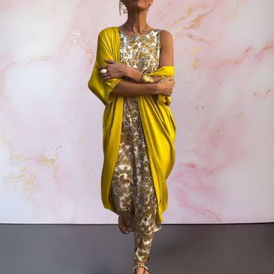 MELANIE – LAYERED GRACE WITH TIMELESS SOFTNESS