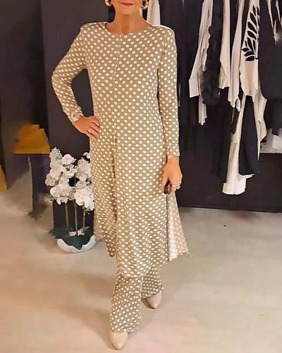 Liliana – soft-spoken charm in polka