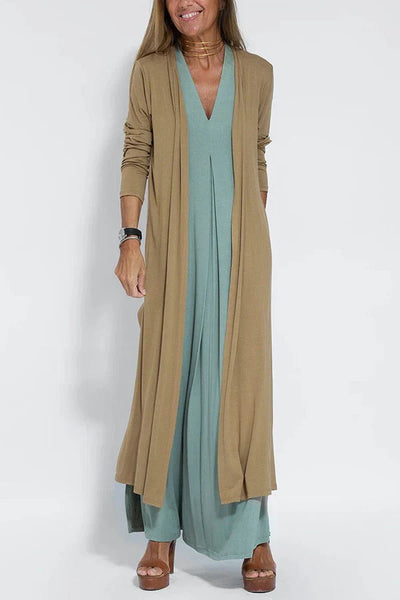ELEGANCIA – EFFORTLESS EVENING GOWN WITH MATCHING CARDIGAN