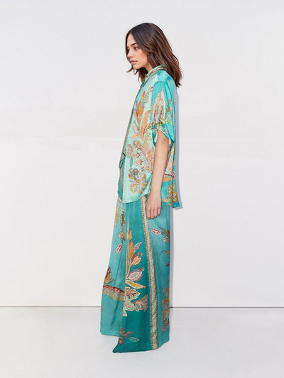 EMERALD LUXE – OVERSIZED SHIRT & FLOWY TROUSER SET IN JEWEL TONES