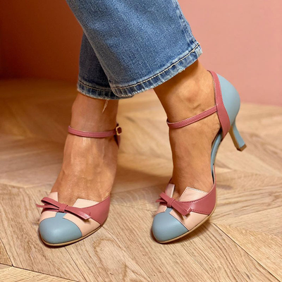BELLAROSA – PLAYFUL CHARM WITH A COLORFUL BOW
