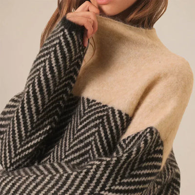 PAULA-LUXE TURTLENECK WITH HERRINGBONE PATTERN