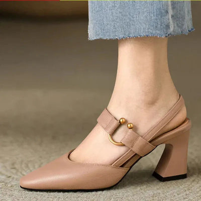 Divina – sculpted ease with every step