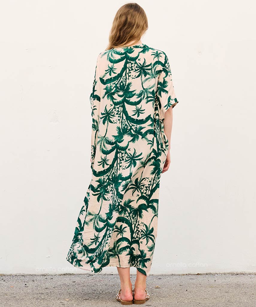CASUAL DRESS – SUMMER BREEZE IN EVERY STITCH