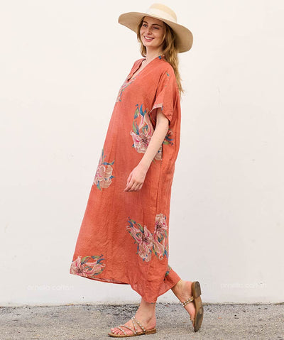CASUAL DRESS – DRESSED IN WILDFLOWERS
