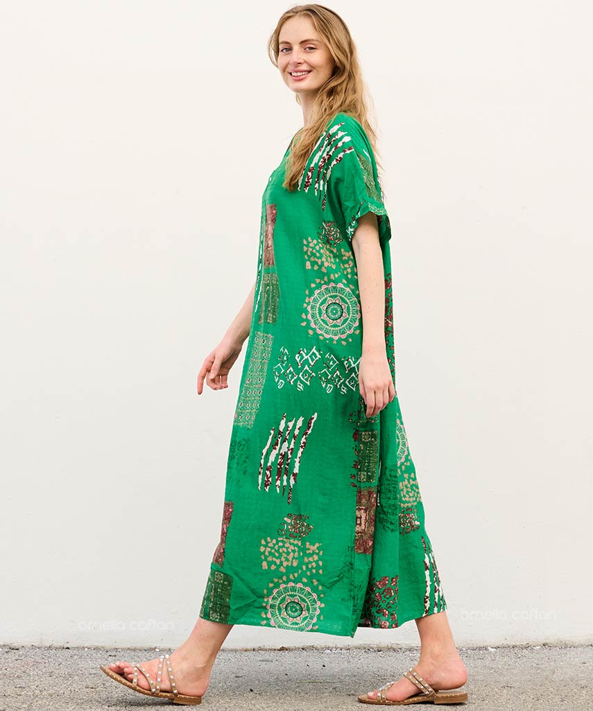 CASUAL DRESS – EFFORTLESS CHARM WITH HIDDEN POCKETS