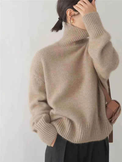 LENA – COZY ELEGANCE TURTLENECK