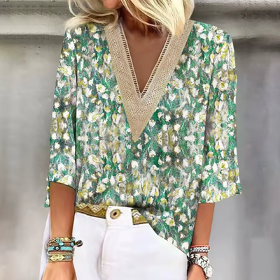 NICA – BLOOMING ELEGANCE FLORAL PRINT BLOUSE