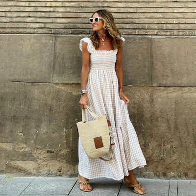 DEMI – FLOWING SLEEVES WITH A GINGHAM TOUCH