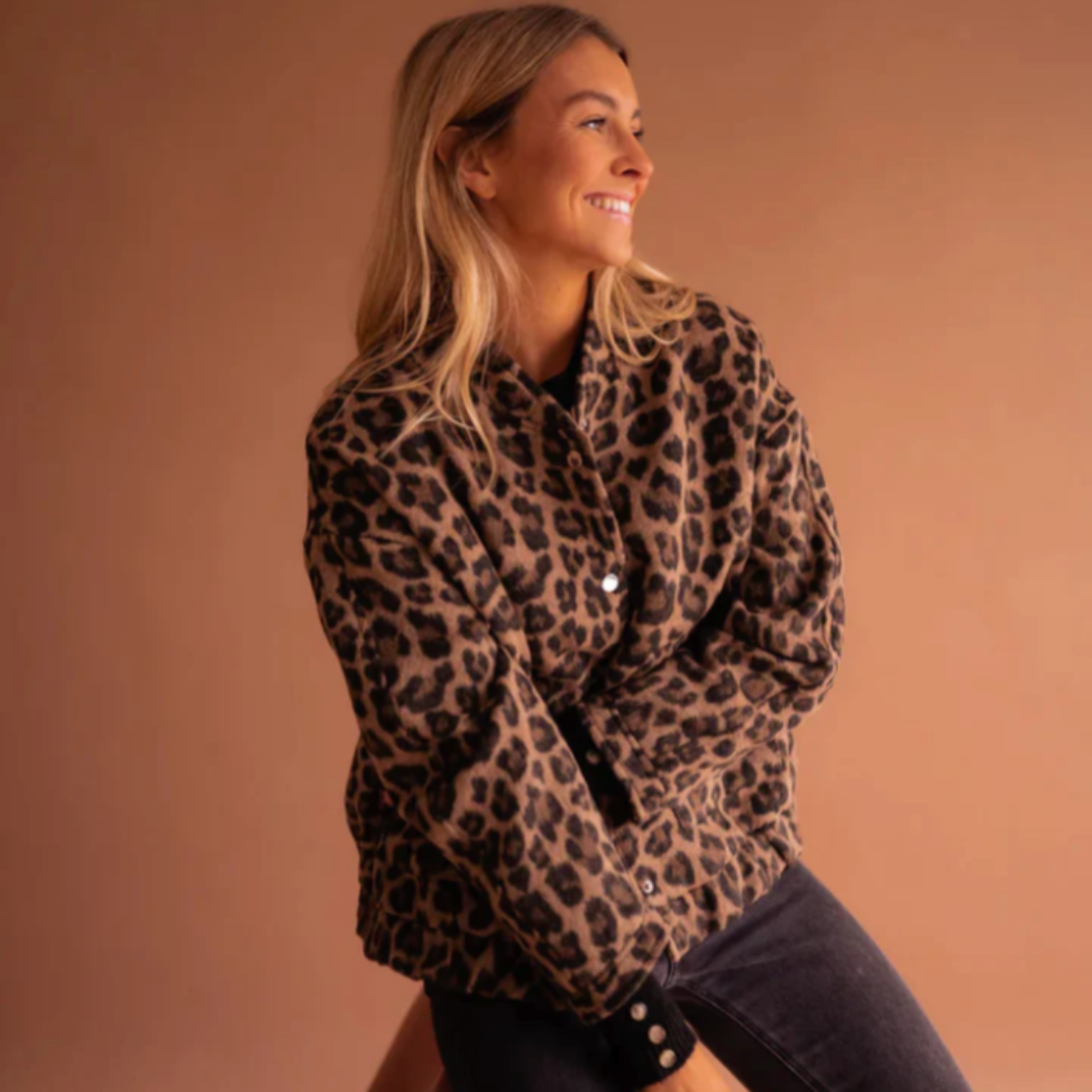 DAWN – WILD GRACE LEOPARD BOMBER