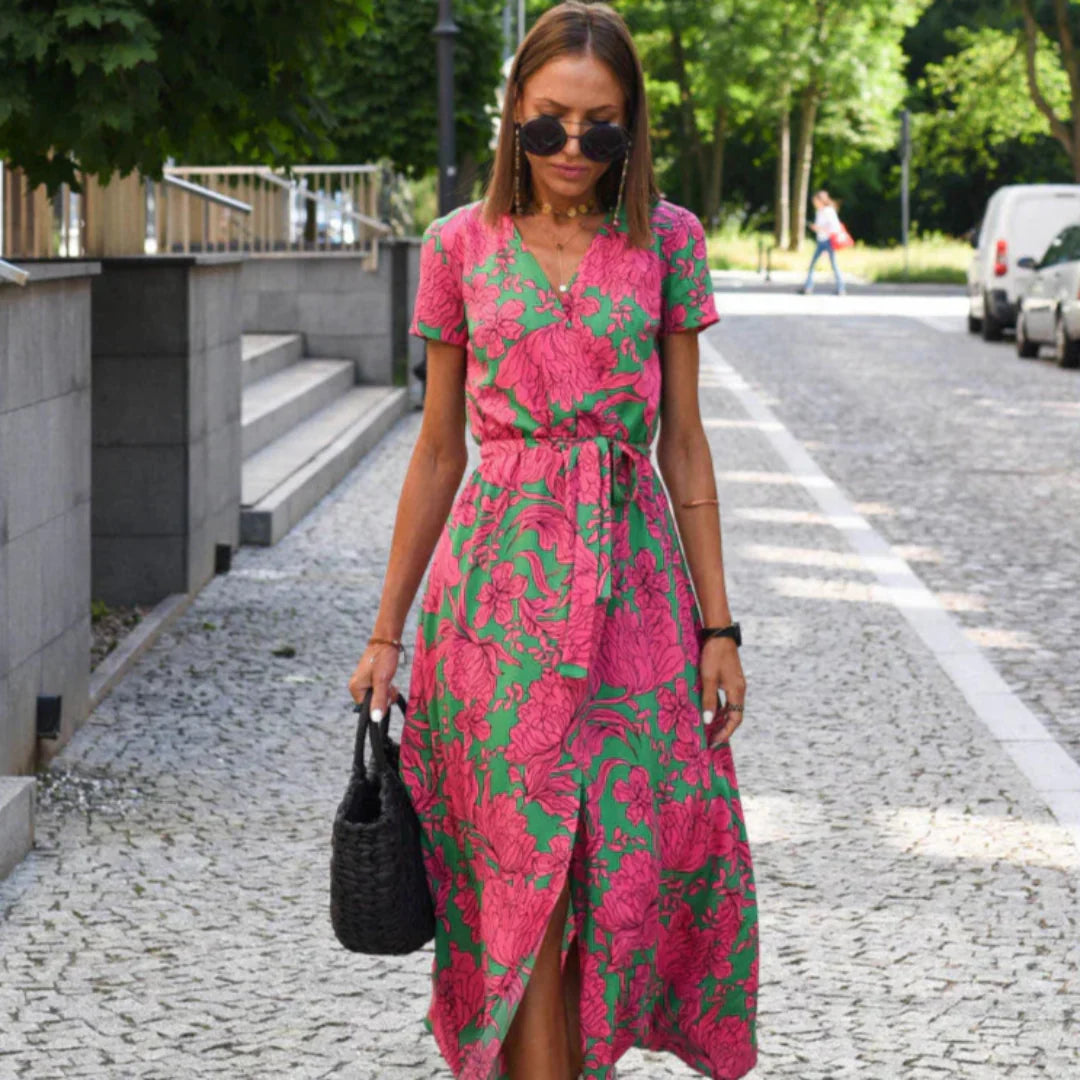 ROSELYN – ELEGANT FLOW IN V-NECK CHARM