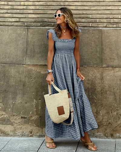 Francesca – retro checks with everyday charm