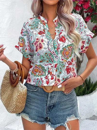 LORAINE – COLORFUL BLOUSE WITH A PLAYFUL TOUCH