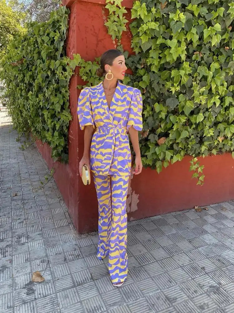 DANA – BOLD ELEGANCE MODERN SET