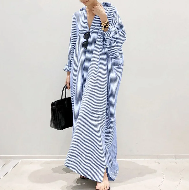 LUNA – RELAXED CHARM SHIRT DRESS