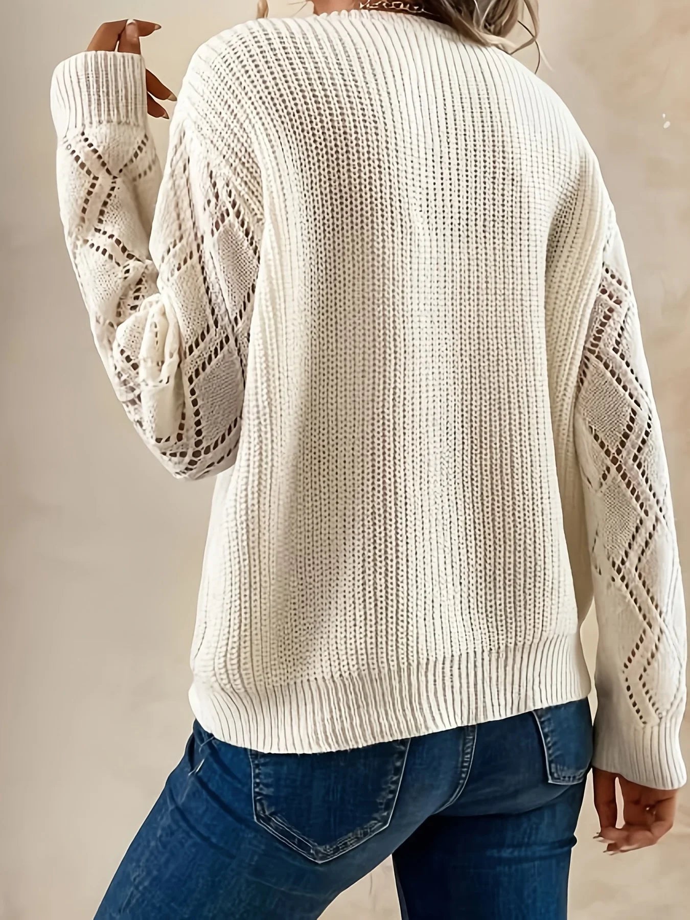 ELVIRA – ELEGANT KNIT WITH LACE TOUCHES SWEATER