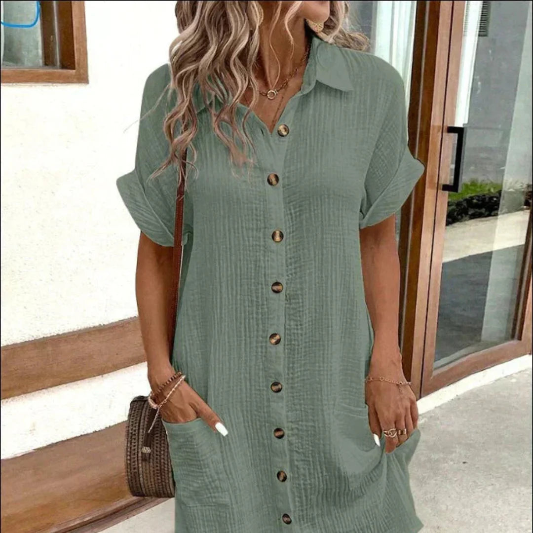 GERALDINE – TAILORED ELEGANCE WITH A SPORTIVE TOUCH