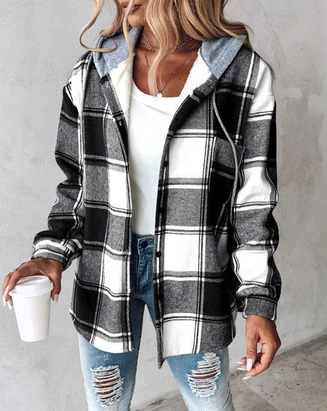 JASMIN – CHIC COMFORT CHECKERED CARDIGAN