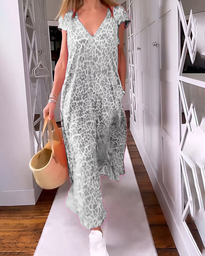 VÉRONIQUE – FLOWING V-NECK MAXI WITH SUMMER PRINT CHARM