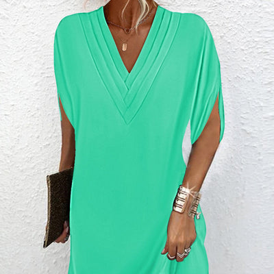 EMMELINE – REFINED DRAPE WITH A GENTLE ALLURE