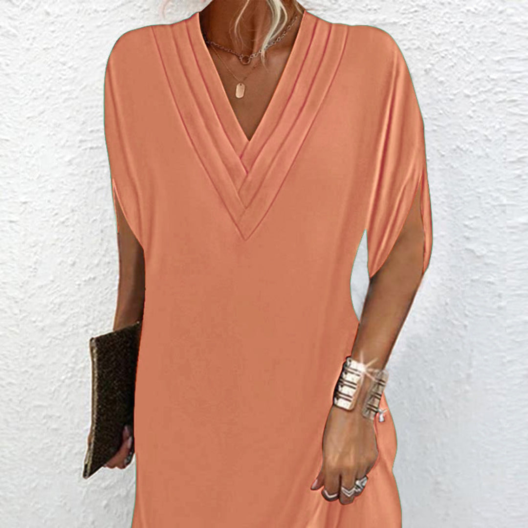 EMMELINE – REFINED DRAPE WITH A GENTLE ALLURE