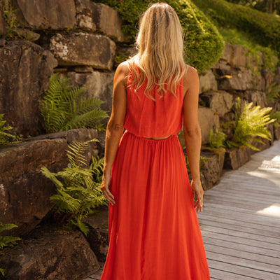 EMMA – SUMMER RADIANCE IN VIBRANT ORANGE