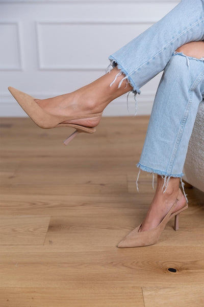 MARLENA – SUBTLE GRACE IN NUDE SLINGBACKS