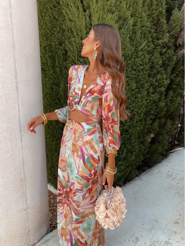 DANIKA – SCULPTED CHARM CUT-OUT DRESS