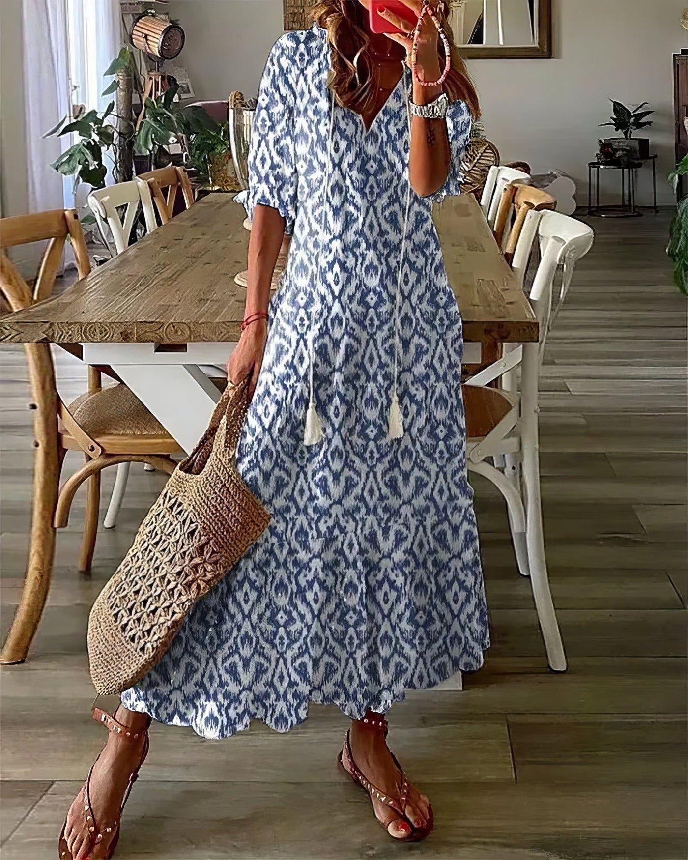 DIANA – ELEGANT DRESS WITH FLATTERING FIT